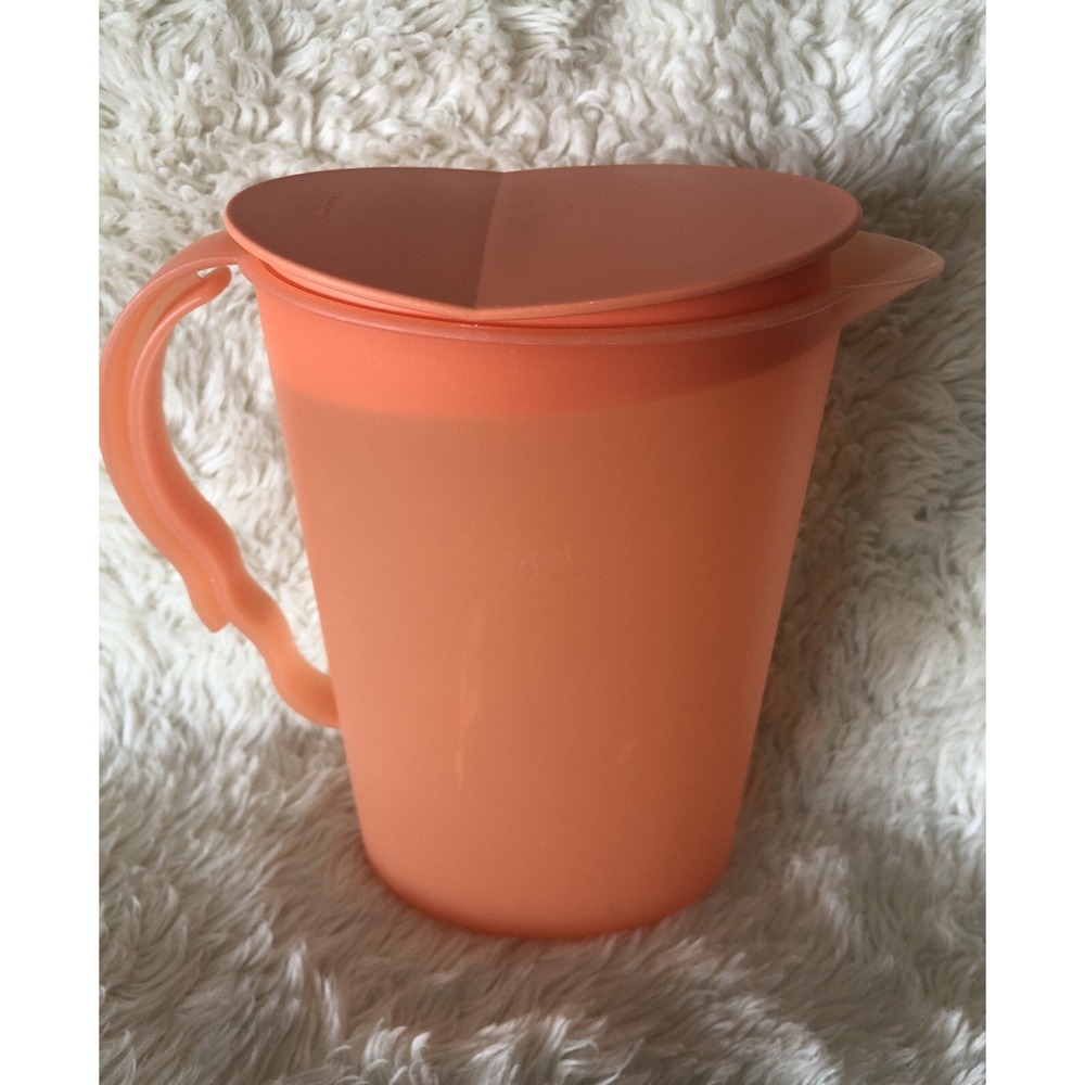 Tupperware Orange Impressions 2 Qt Pitcher